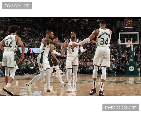 雄鹿客场击败步行者 字母哥30+11+6全面数据